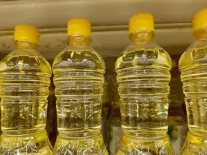 Refined sunflower oil